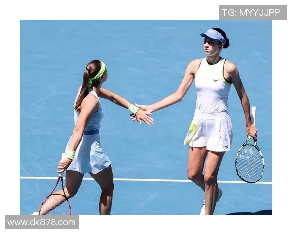 李娜与大威的巅峰对决：网球场上的传奇之战与友谊的交融